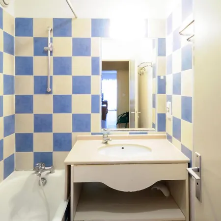 Apartment Parc - Maeva - 3 Pieces 6 Personnes Budget Mae-6076 Hyeres