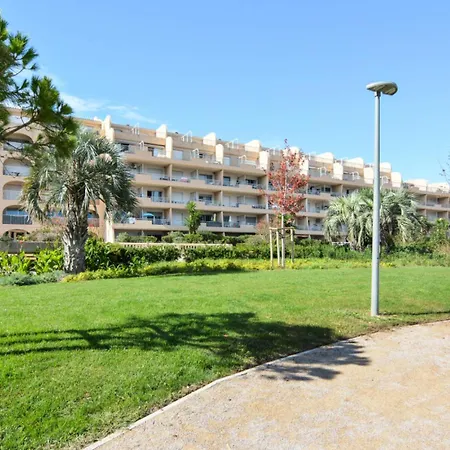 Parc - Maeva - 3 Pieces 6 Personnes Budget Mae-6076 * Hyeres
